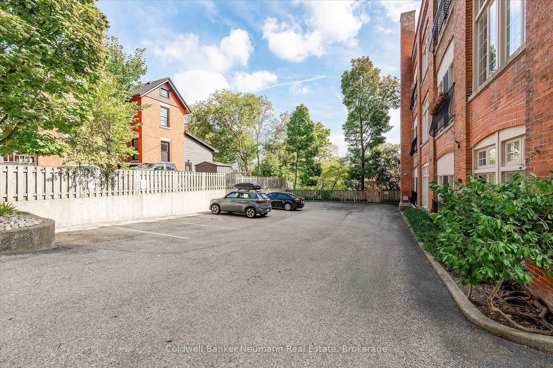 40 Northumberland Street Unit 106 photo 24