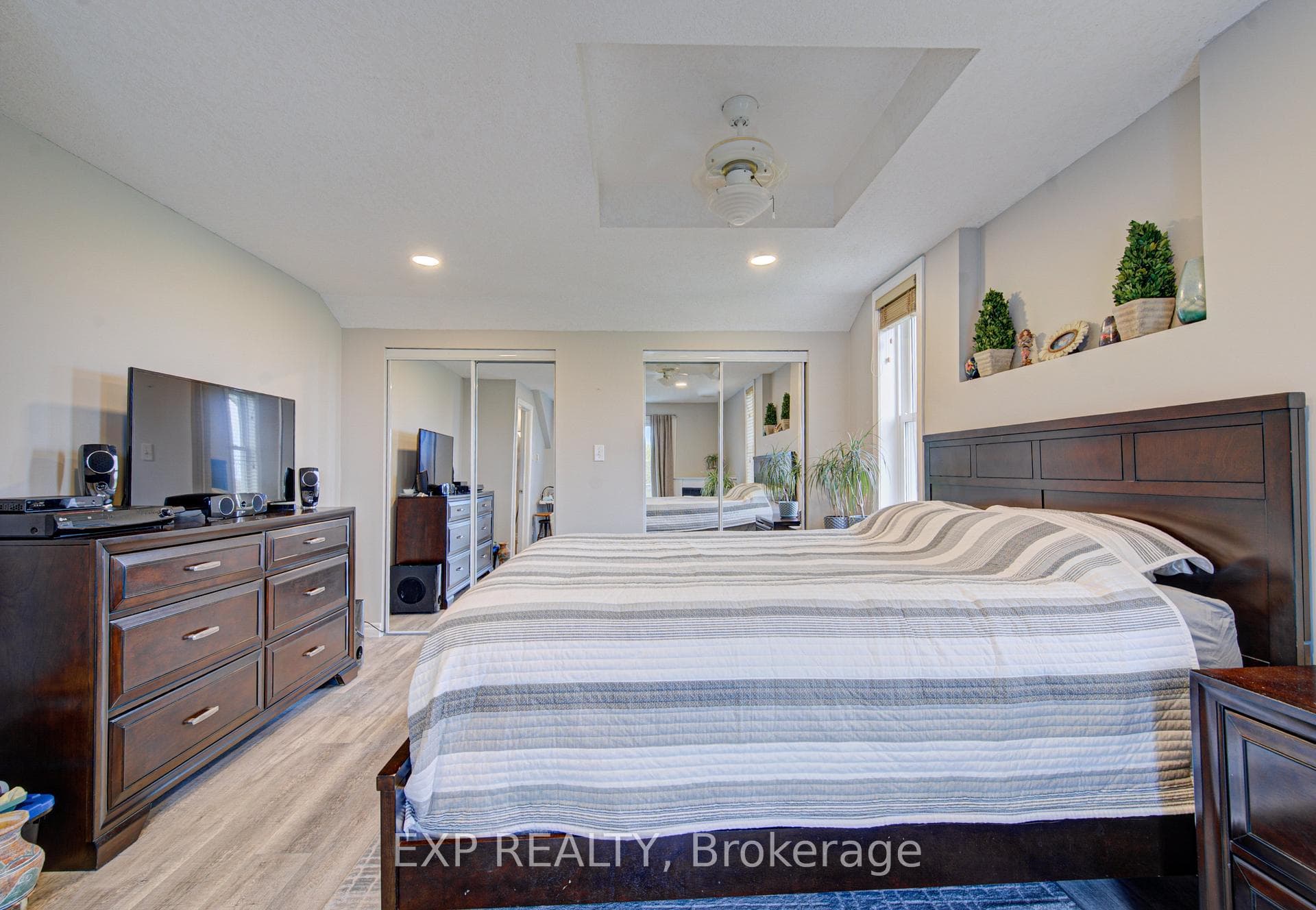 5014 Fountain Street photo 17