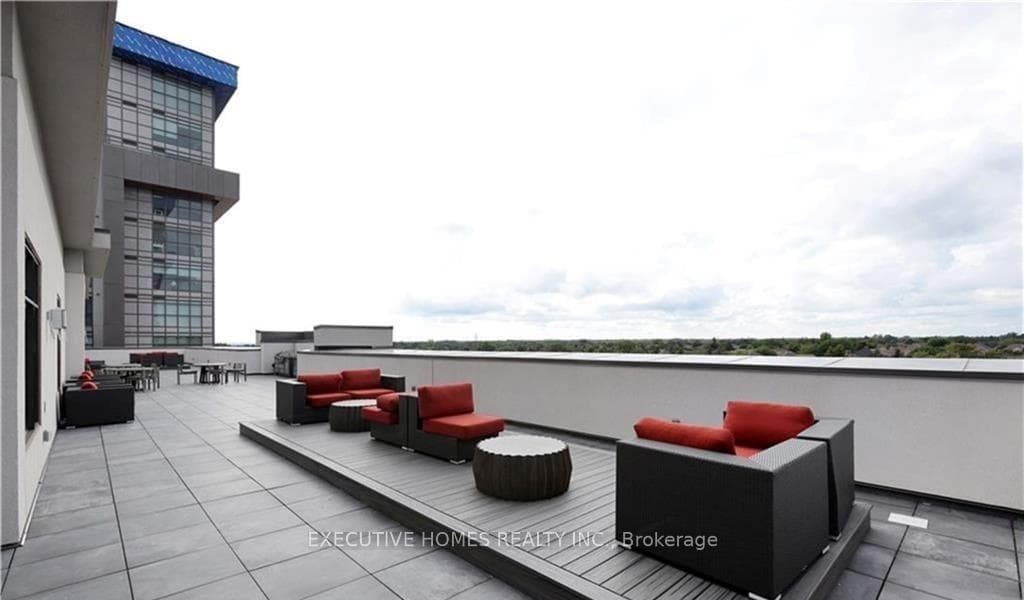 450 Dundas Street Unit 310 photo 40