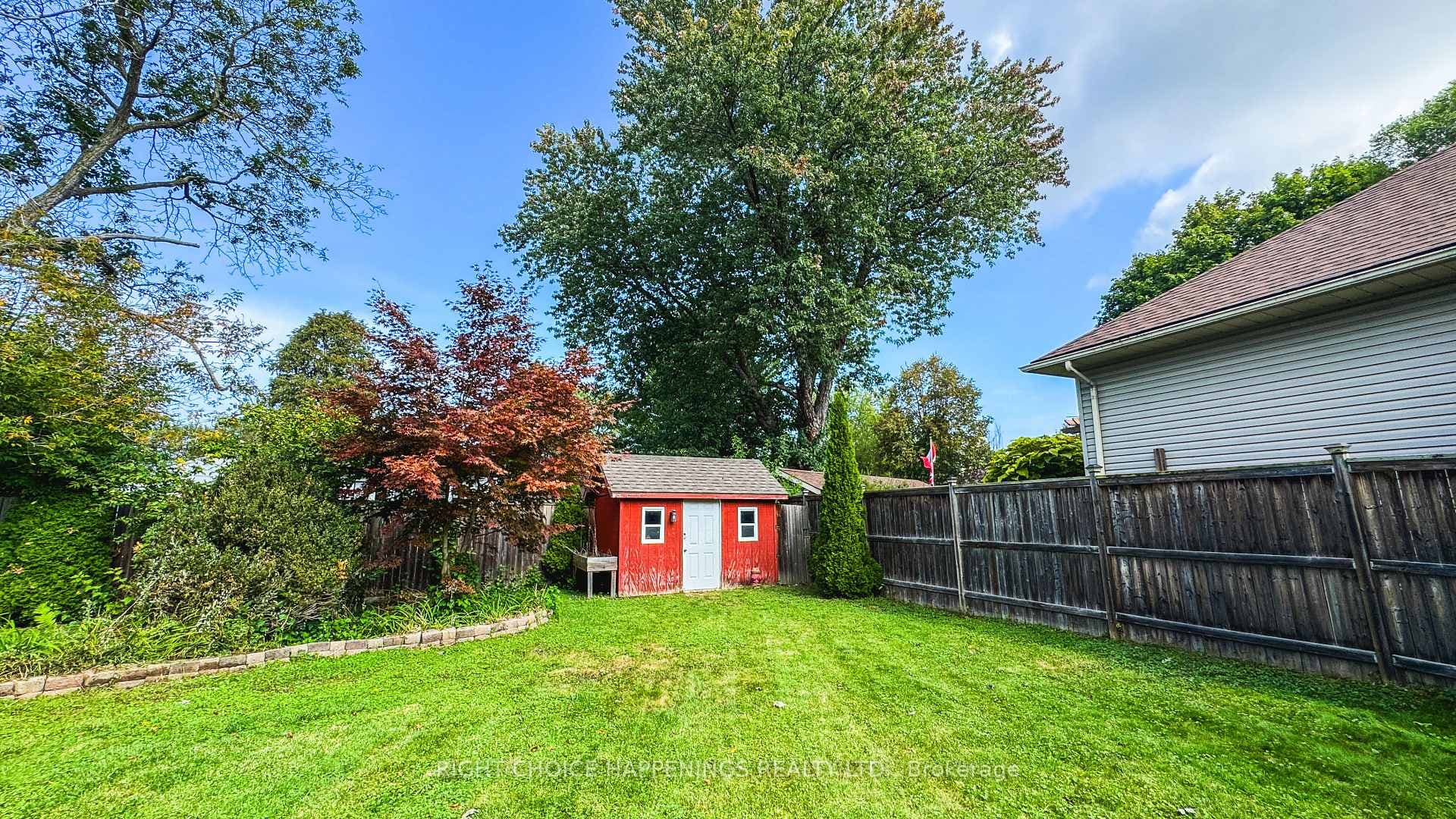 23 Heywood Avenue photo 25