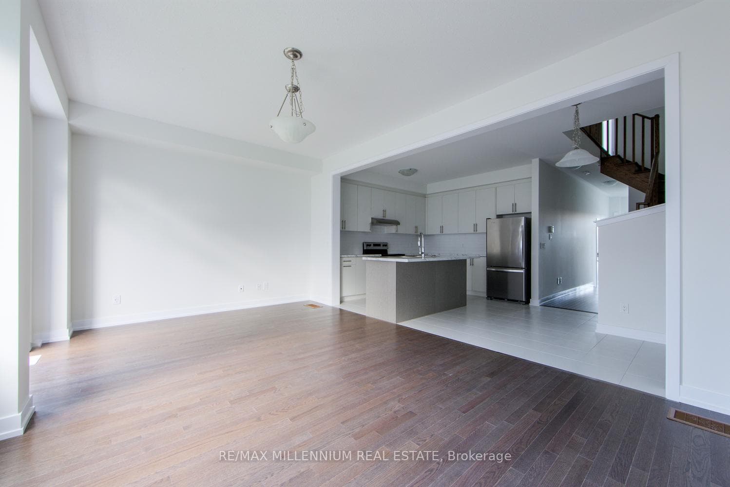 1088 Thompson Drive photo 10