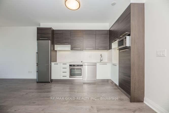 36 Park Lawn Road Unit 2006 photo 17