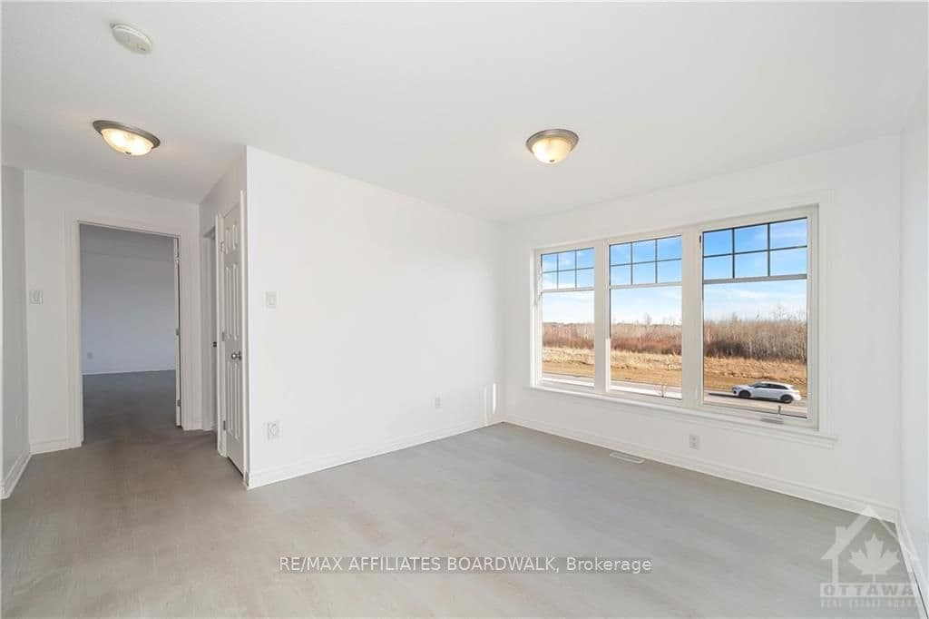 349 GRAMMOND Circle photo 18