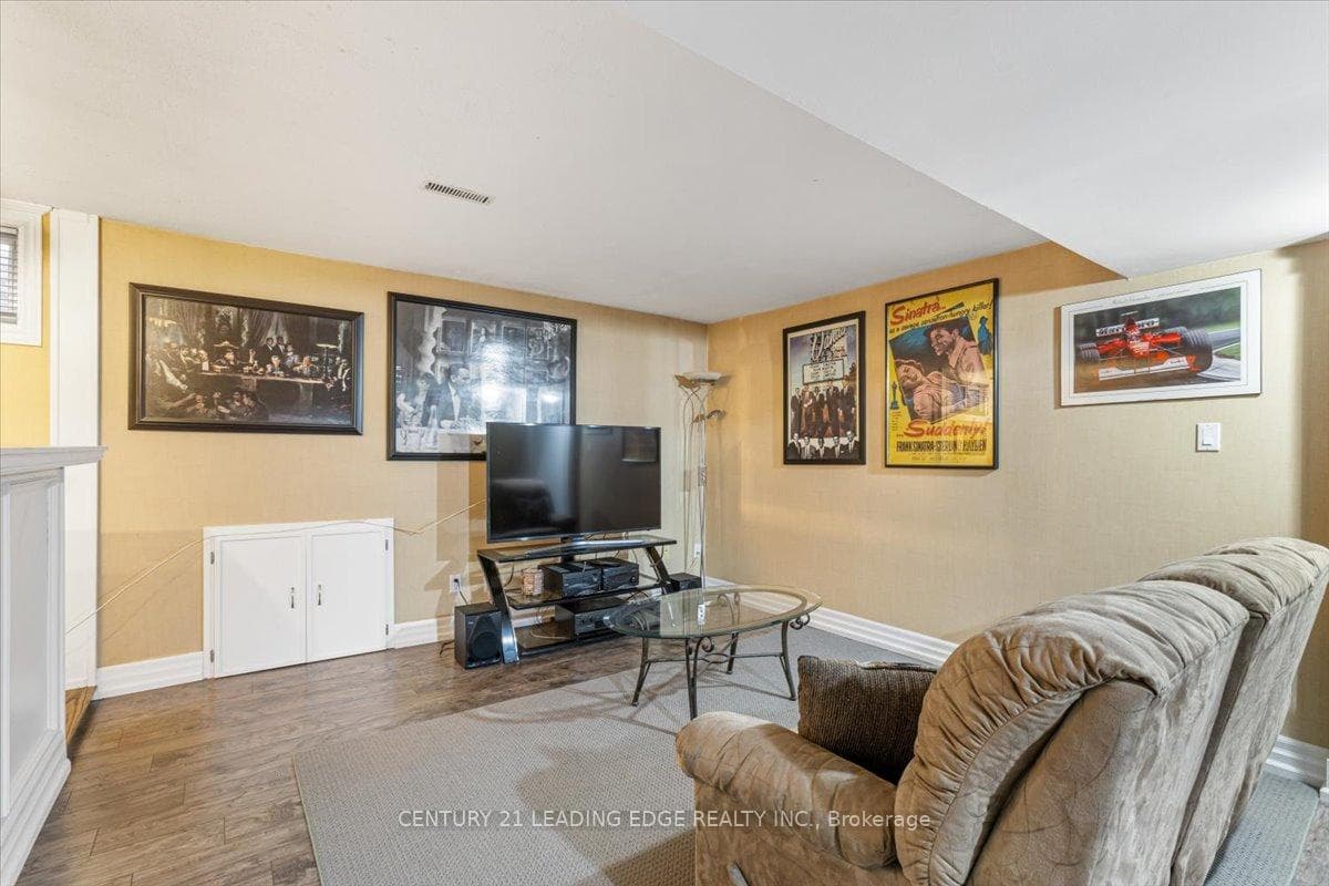69 PARKINSON Road photo 21