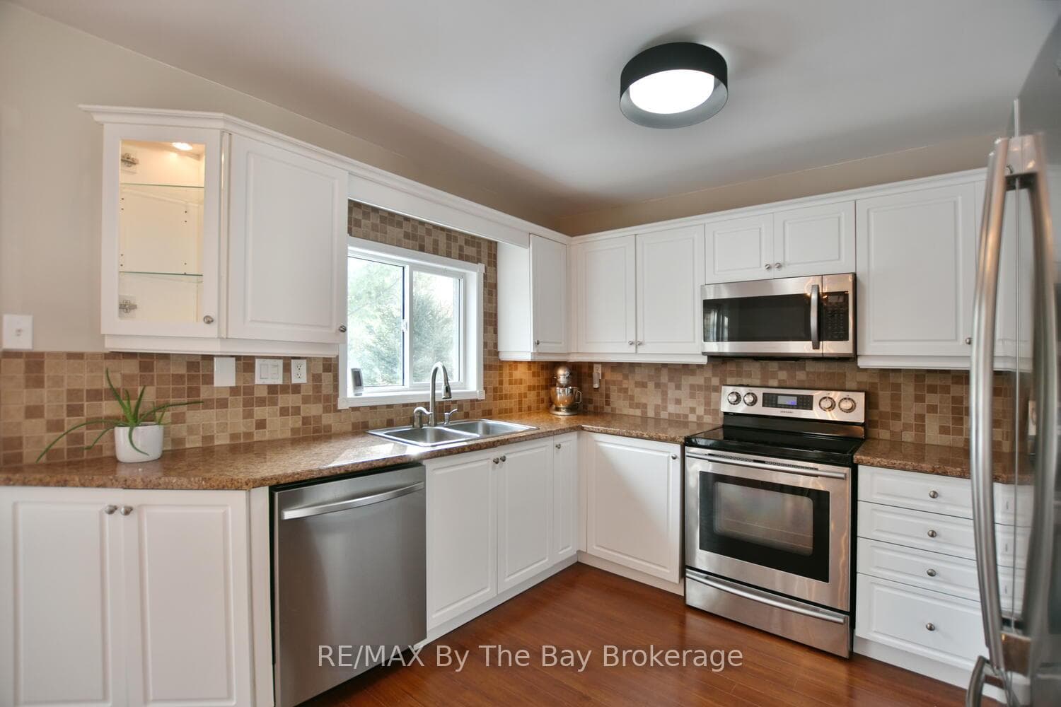 Stainless appliances