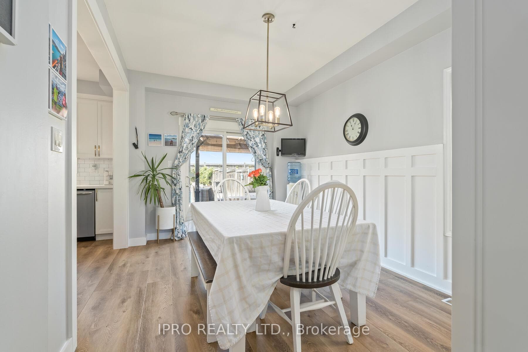 48 Meadowlark Drive photo 10