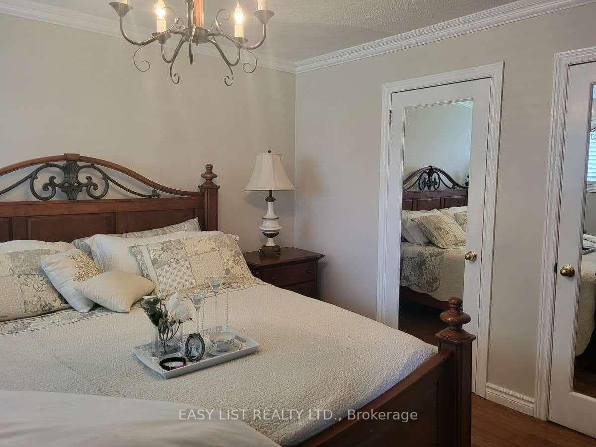 612 Virginia Street photo 17