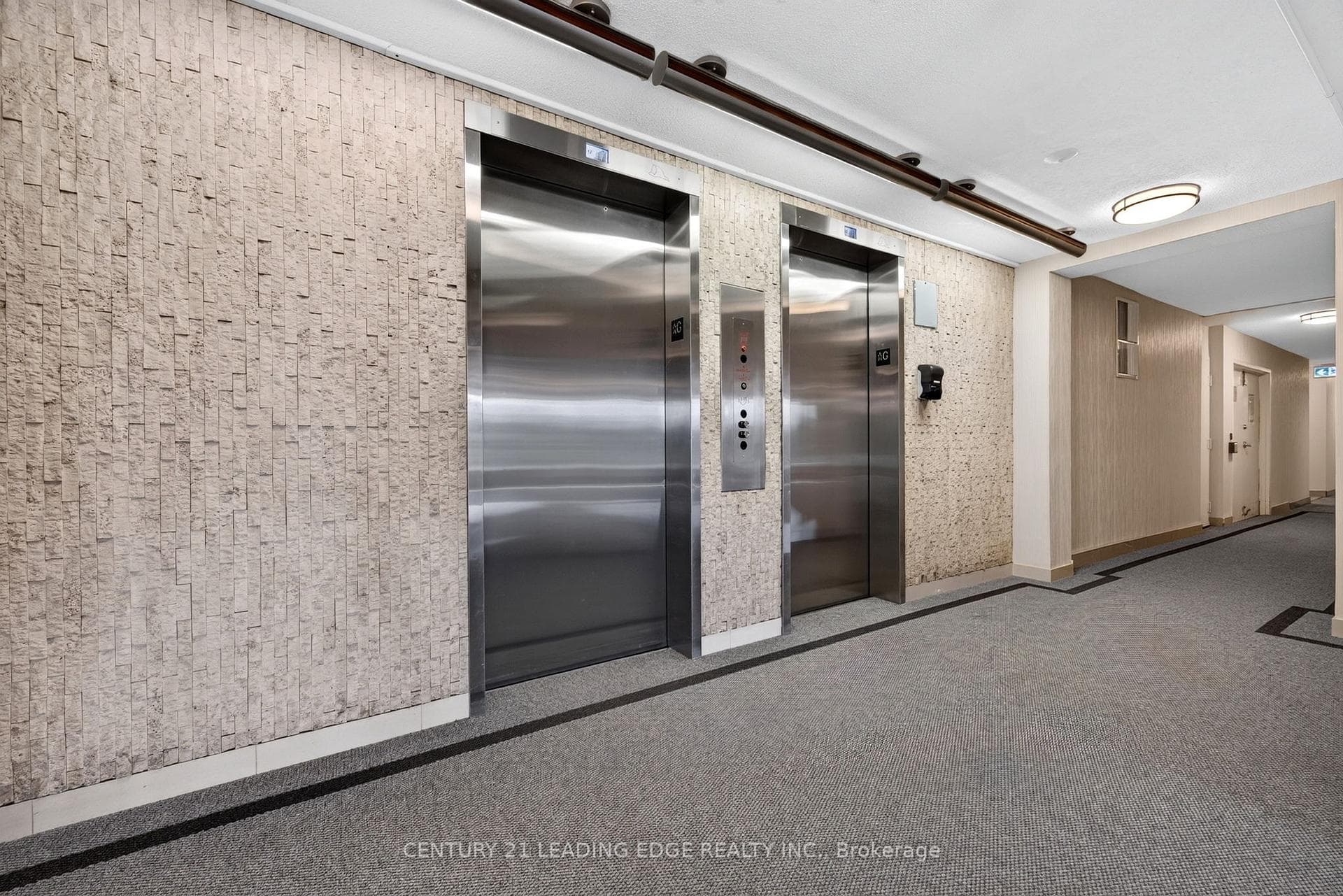 45 Huntingdale Boulevard Unit 1406 photo 5