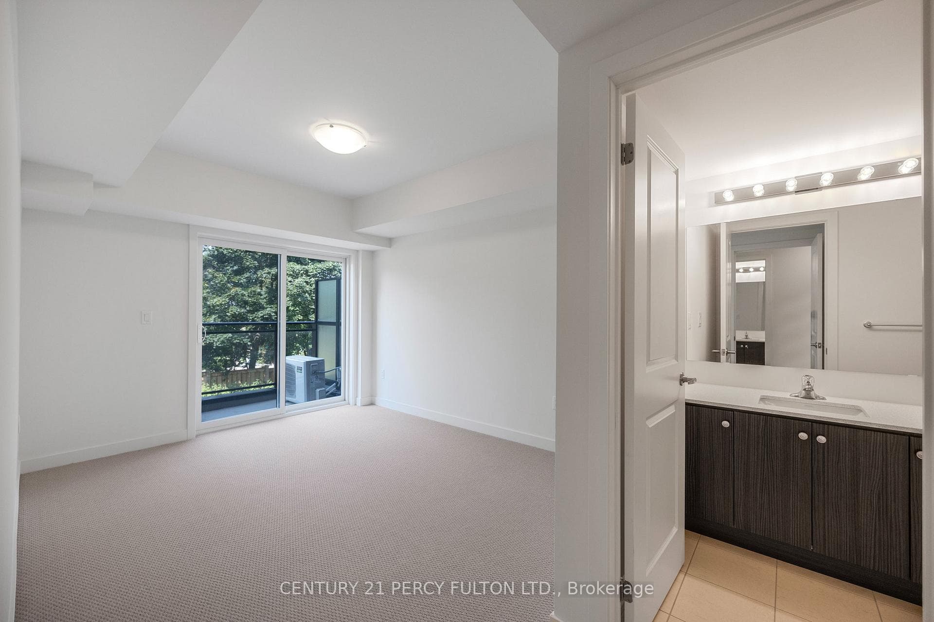 58 Elizabeth Street Unit 2208 photo 16