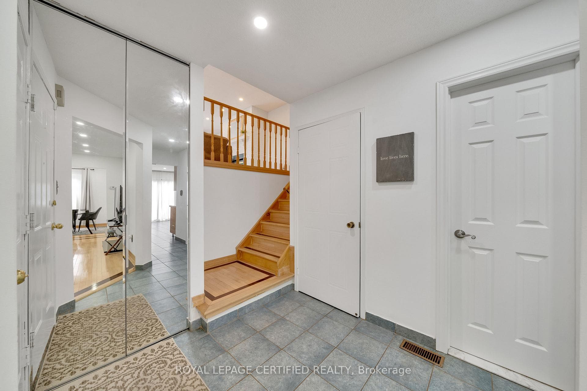 55 Mullen Drive photo 14