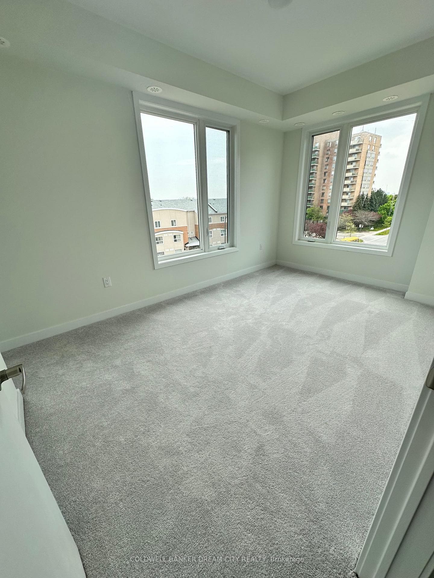 3550 Colonial Drive Unit 1 photo 5