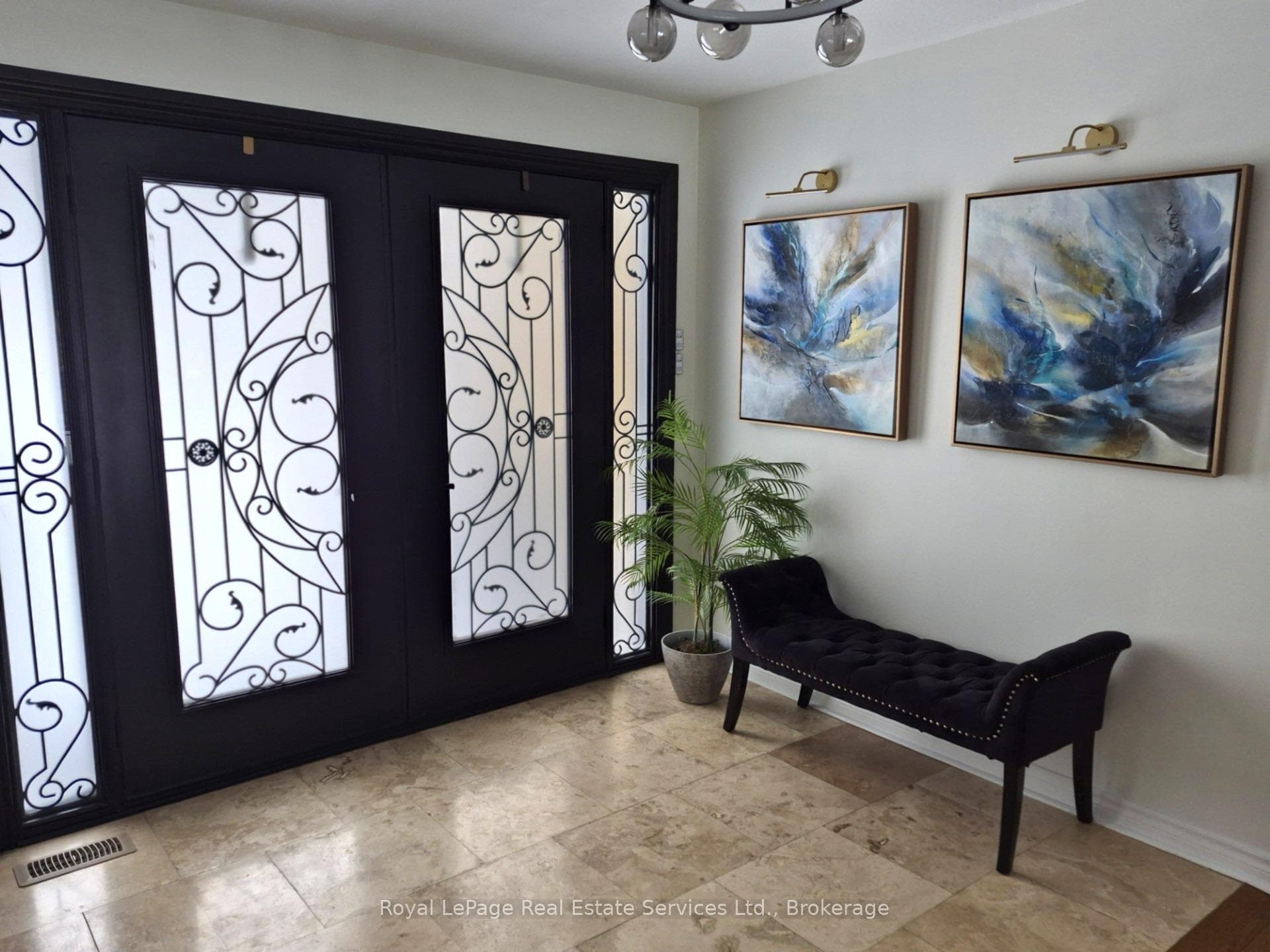 184 Dundas Street photo 6