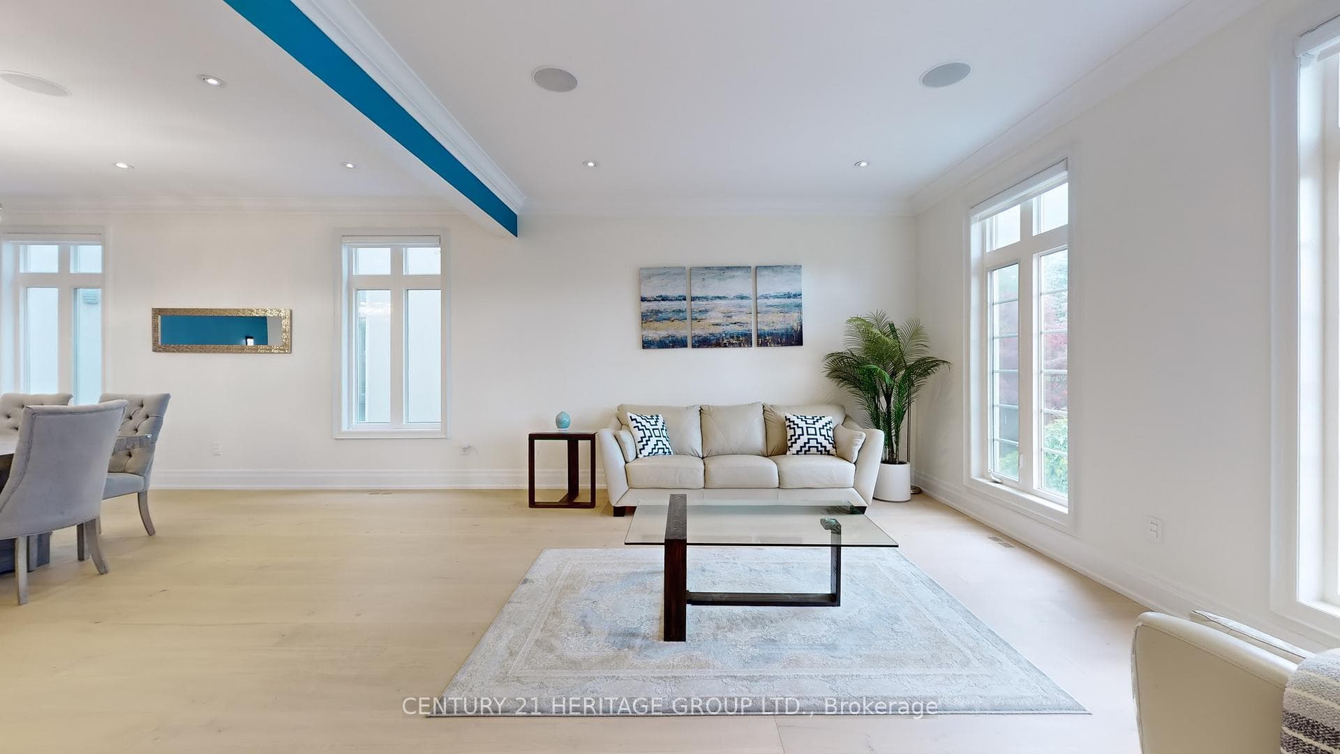 109 Pondview Road photo 5