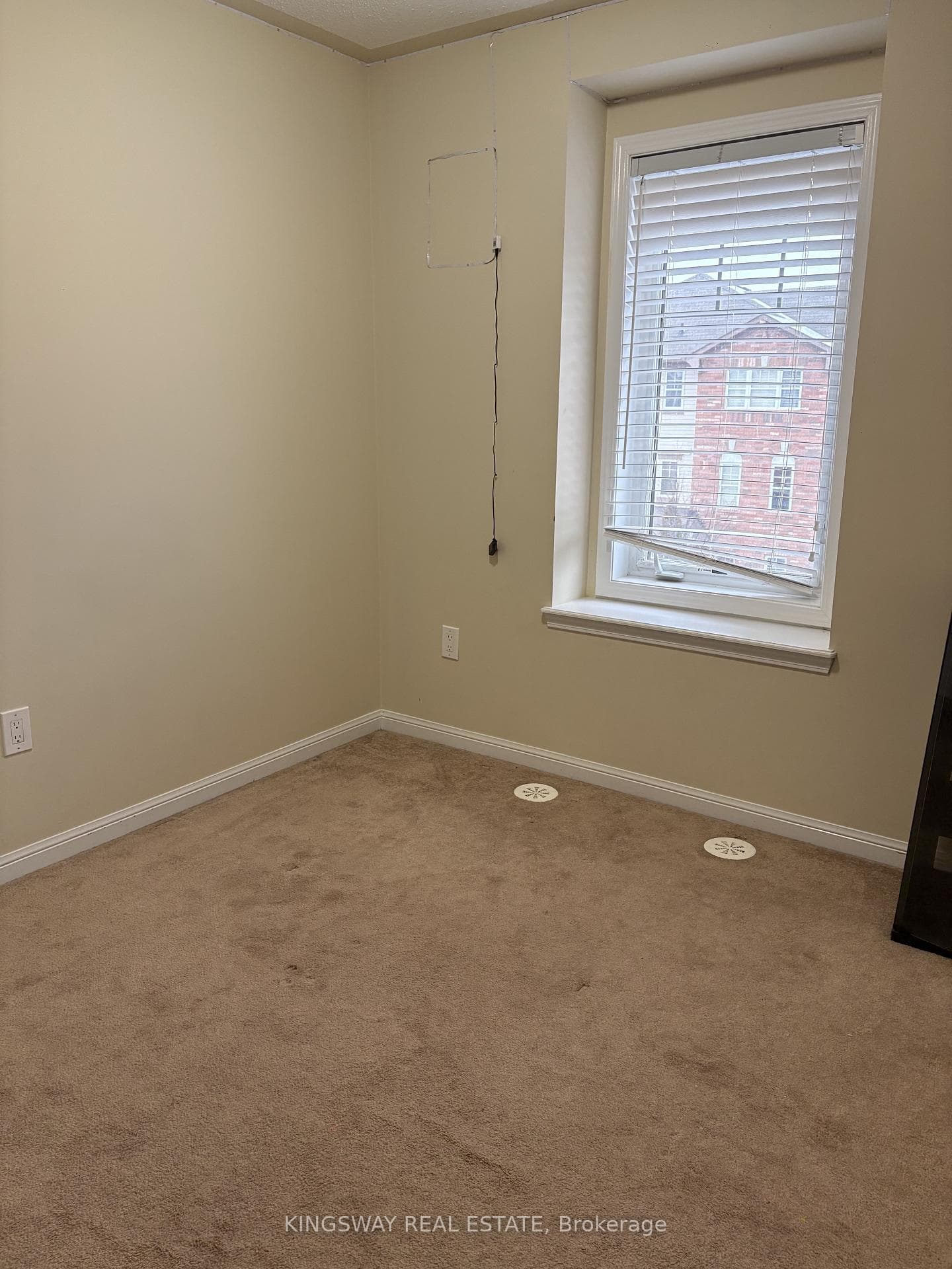 47 Ariel Road photo 13