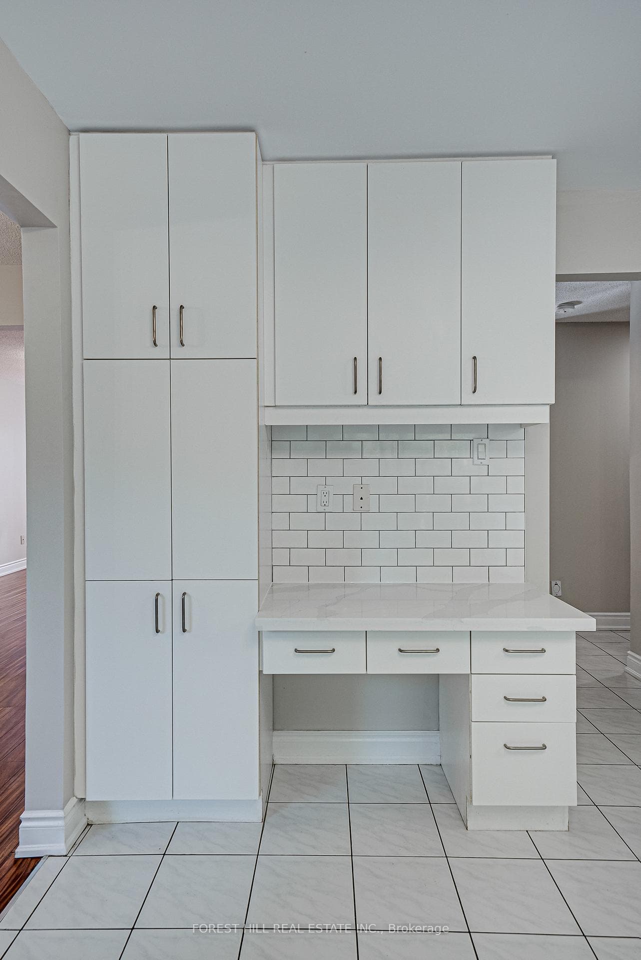 300 Conley Street photo 15