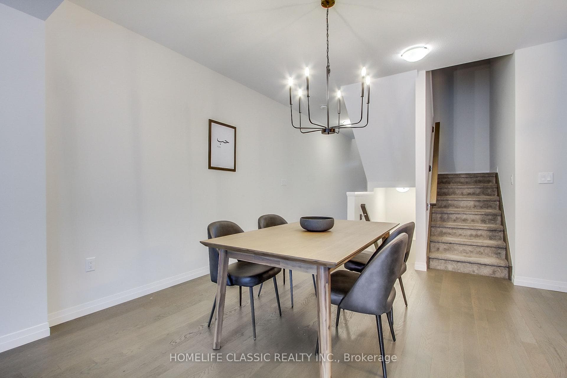 103 Greenwich Avenue photo 7