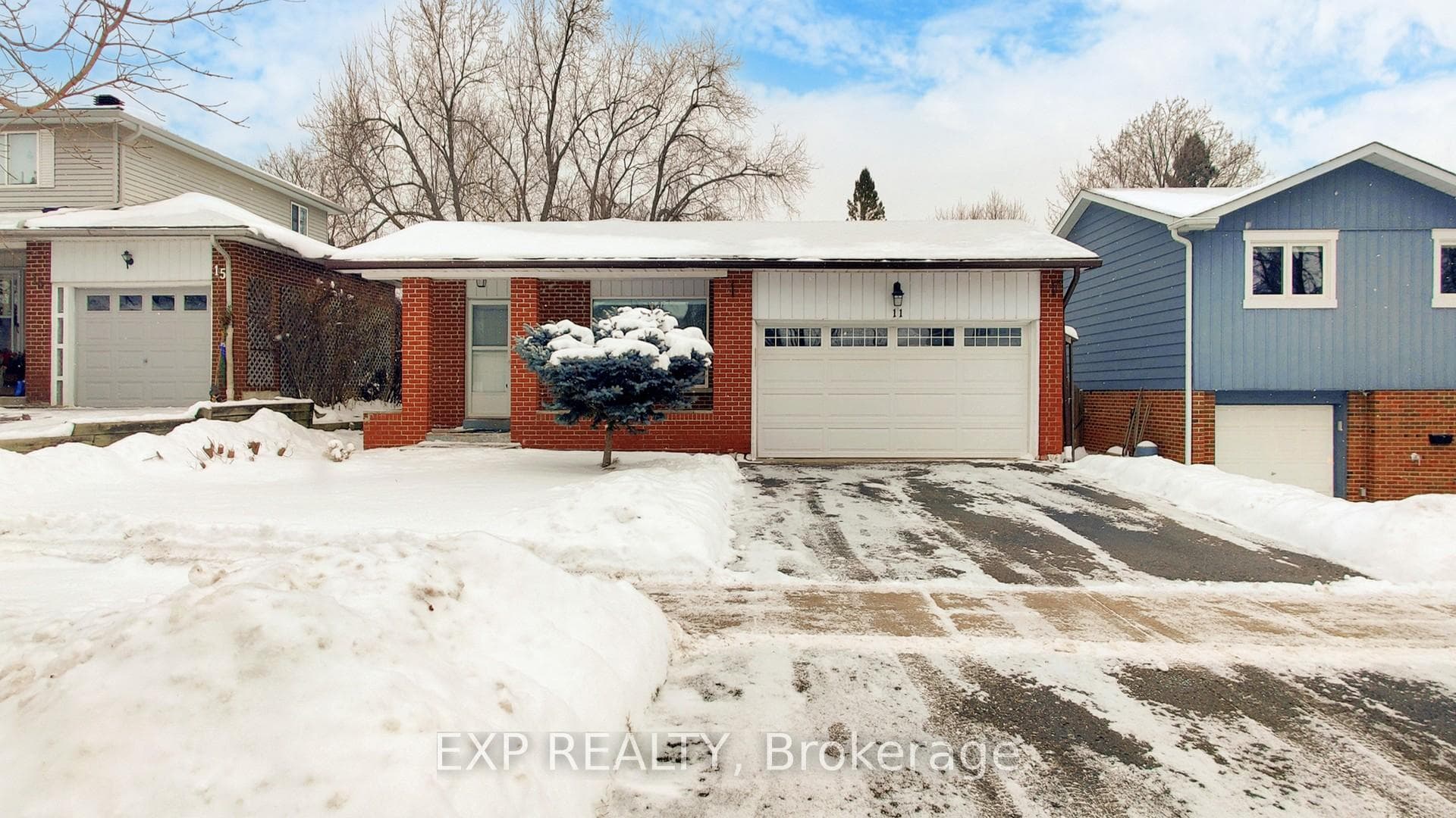 11 Avonmore Crescent photo 33
