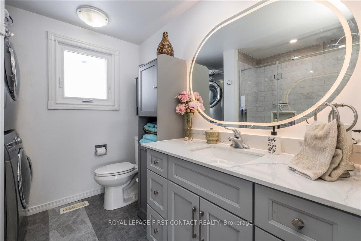 Primary ensuite