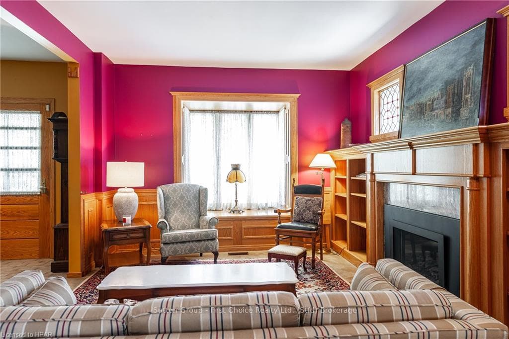 91 JOHN Street photo 12