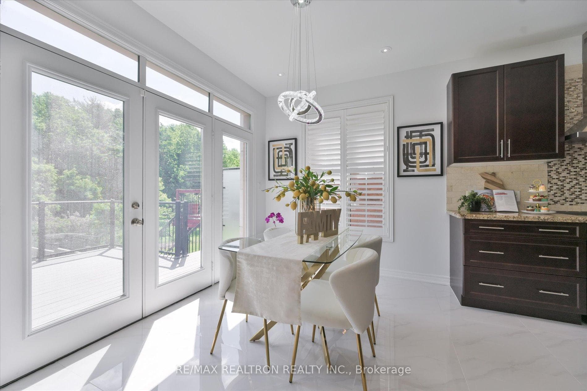 175 William Graham Drive photo 13