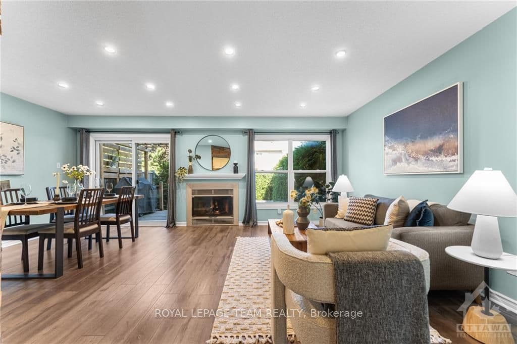 79 MEADOWBREEZE Drive photo 5