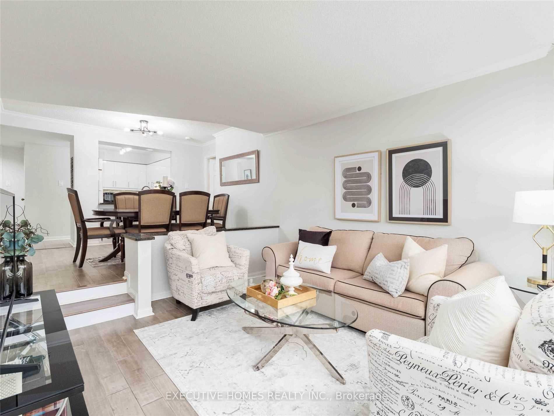 50 Eglinton Avenue Unit 409 photo 5