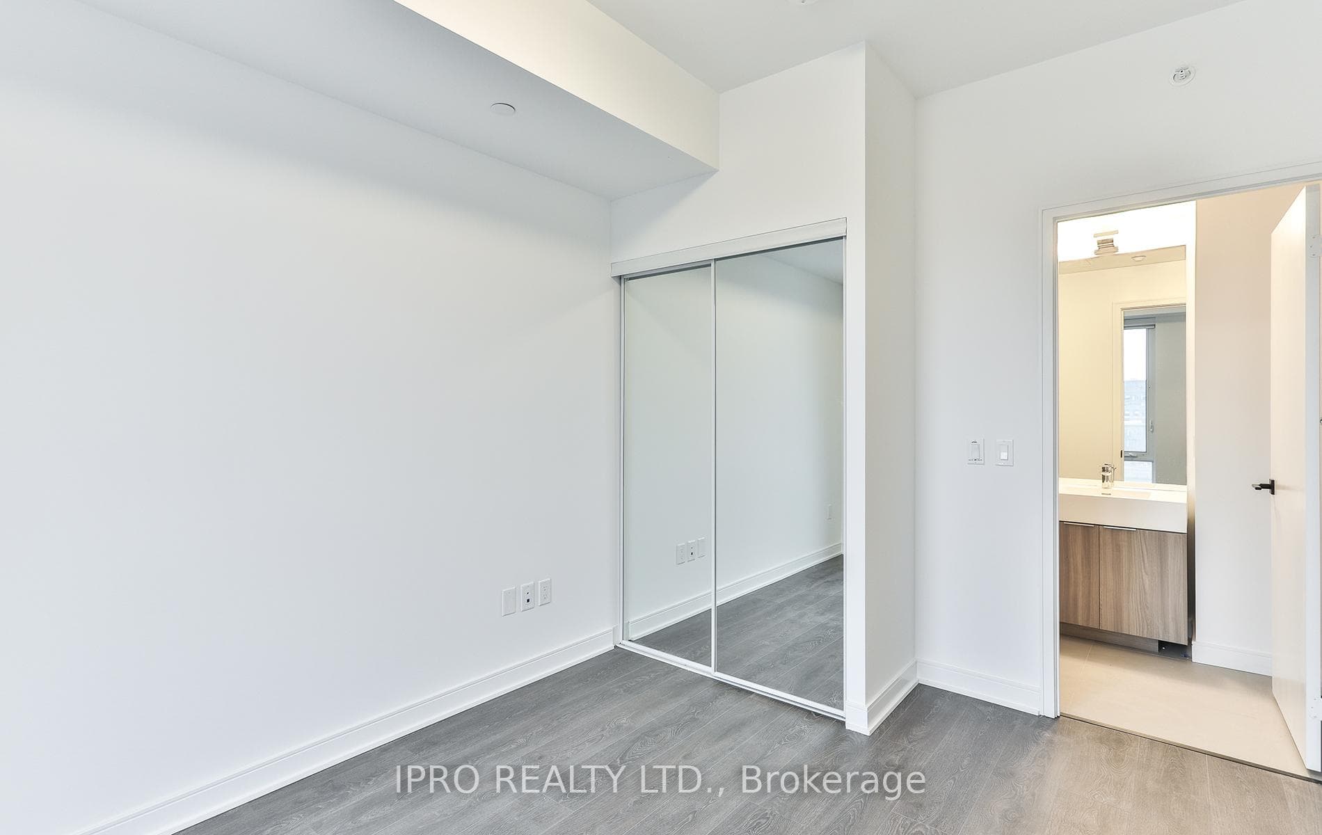 60 Tannery Road Unit 718 photo 12