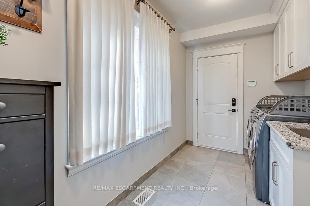 1050 Mohawk Road photo 18