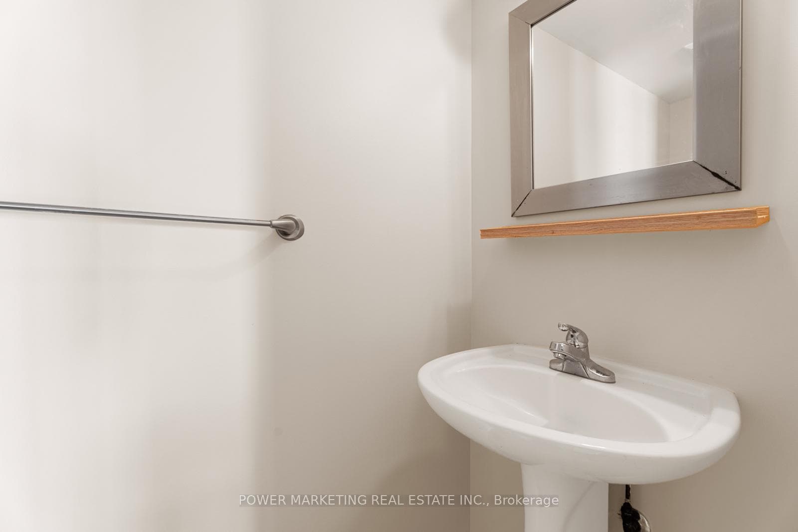 1701 BLOHM Drive Unit 10 photo 12