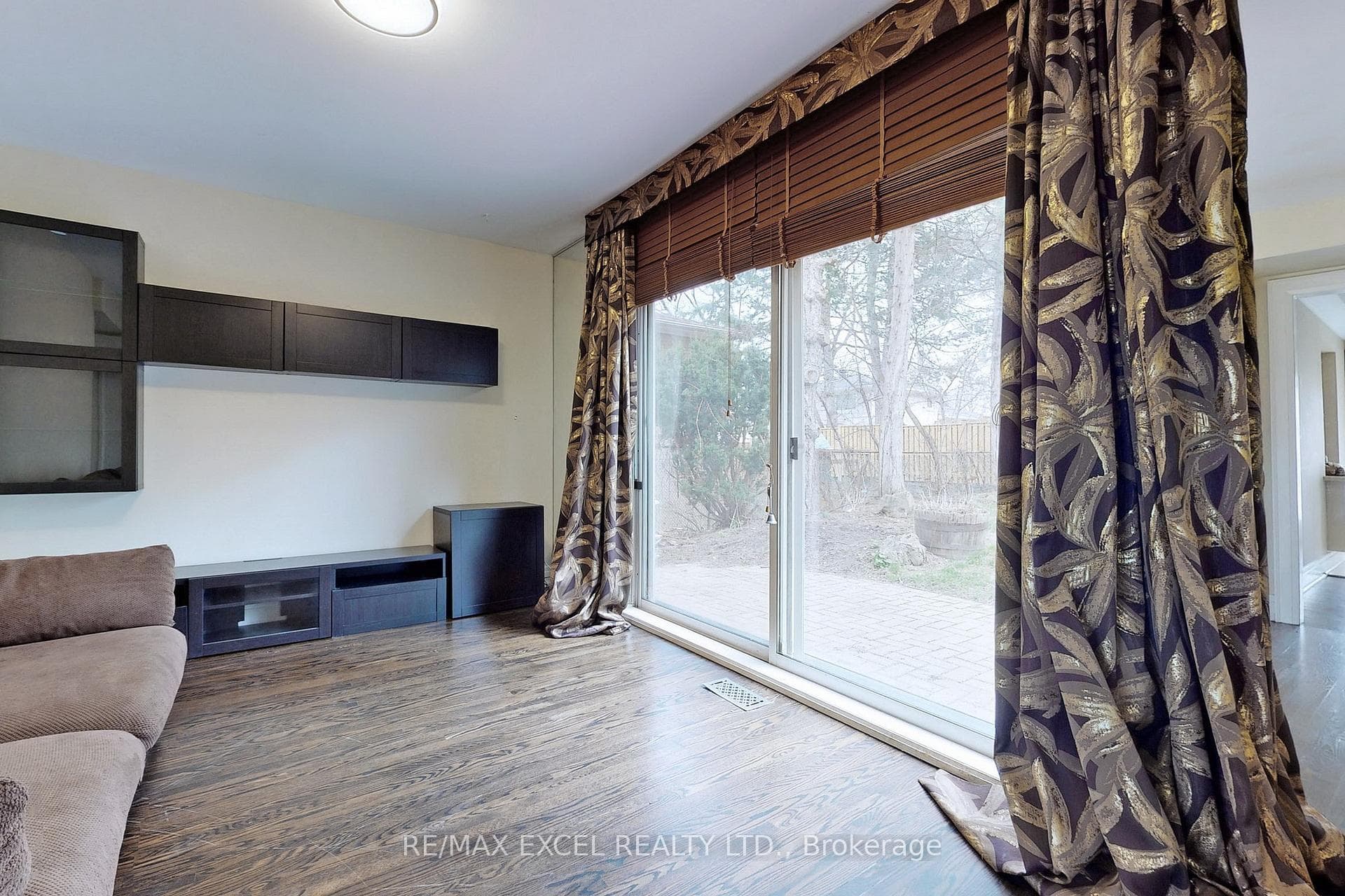 23 Unicorn Avenue photo 7