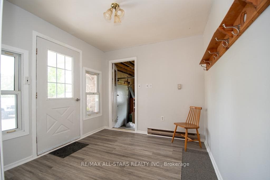 93 Adelaide Street photo 14