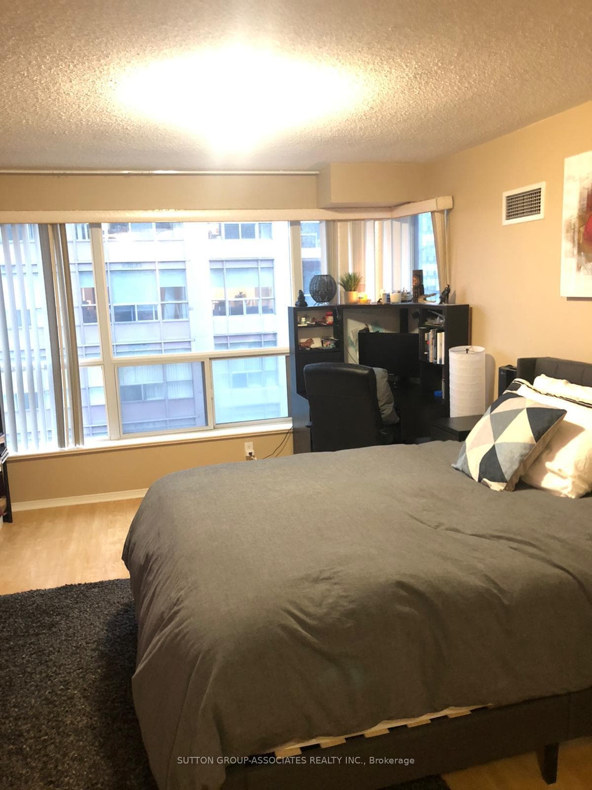 909 Bay Street Unit 2609 photo 8