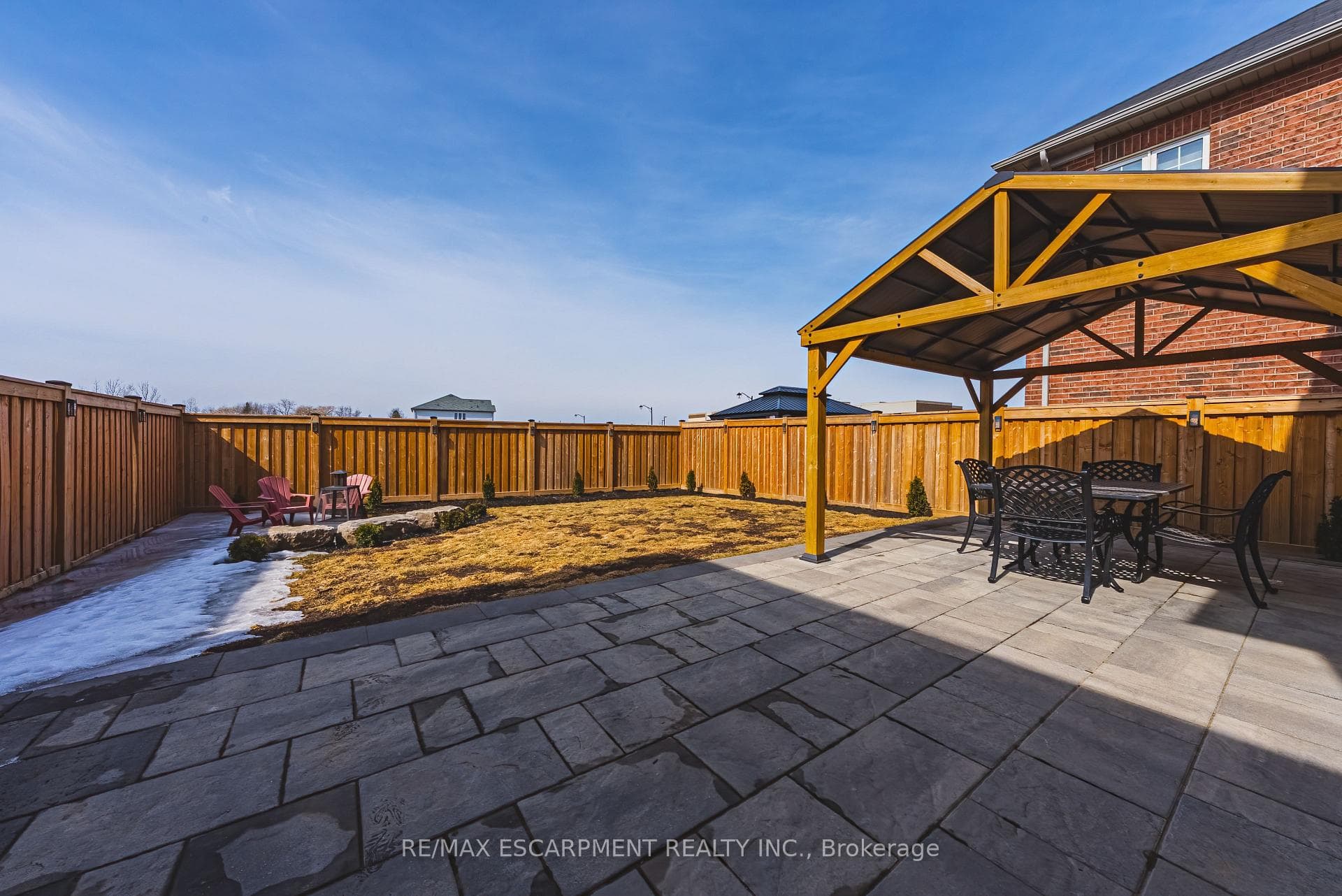 249 Kinsman Drive photo 45