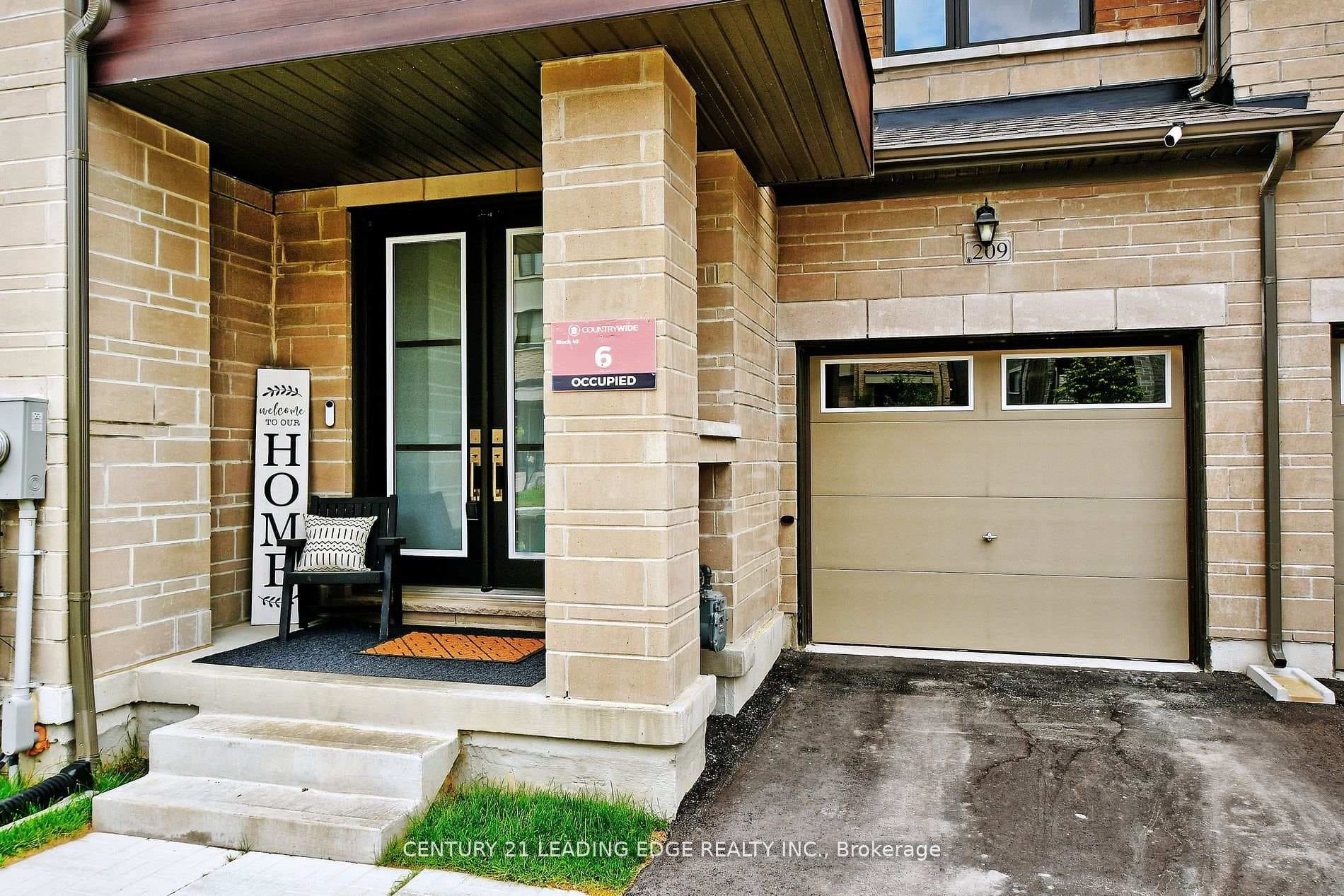209 Vermont Avenue photo 3