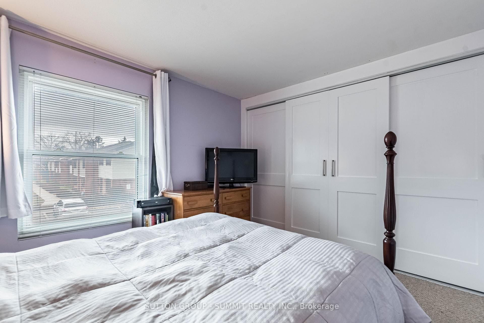 2779 GANANOQUE Drive Unit 44 photo 17