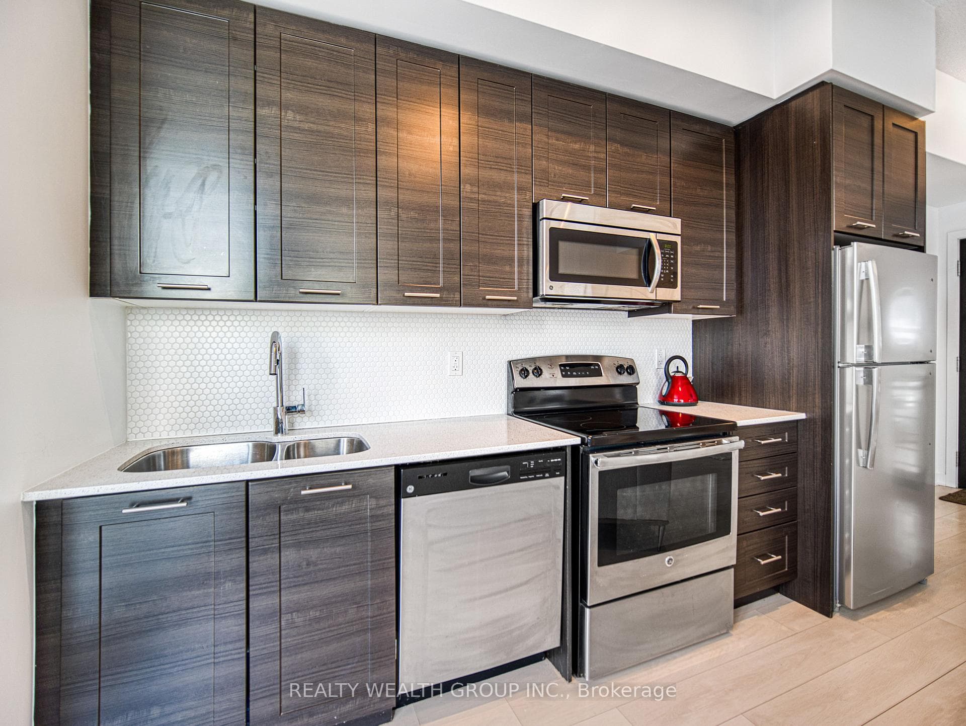 50 Bruyeres Mews Road Unit 715 photo 11