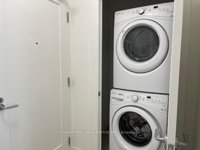 310 Tweedsmuir Avenue Unit 804 photo 6