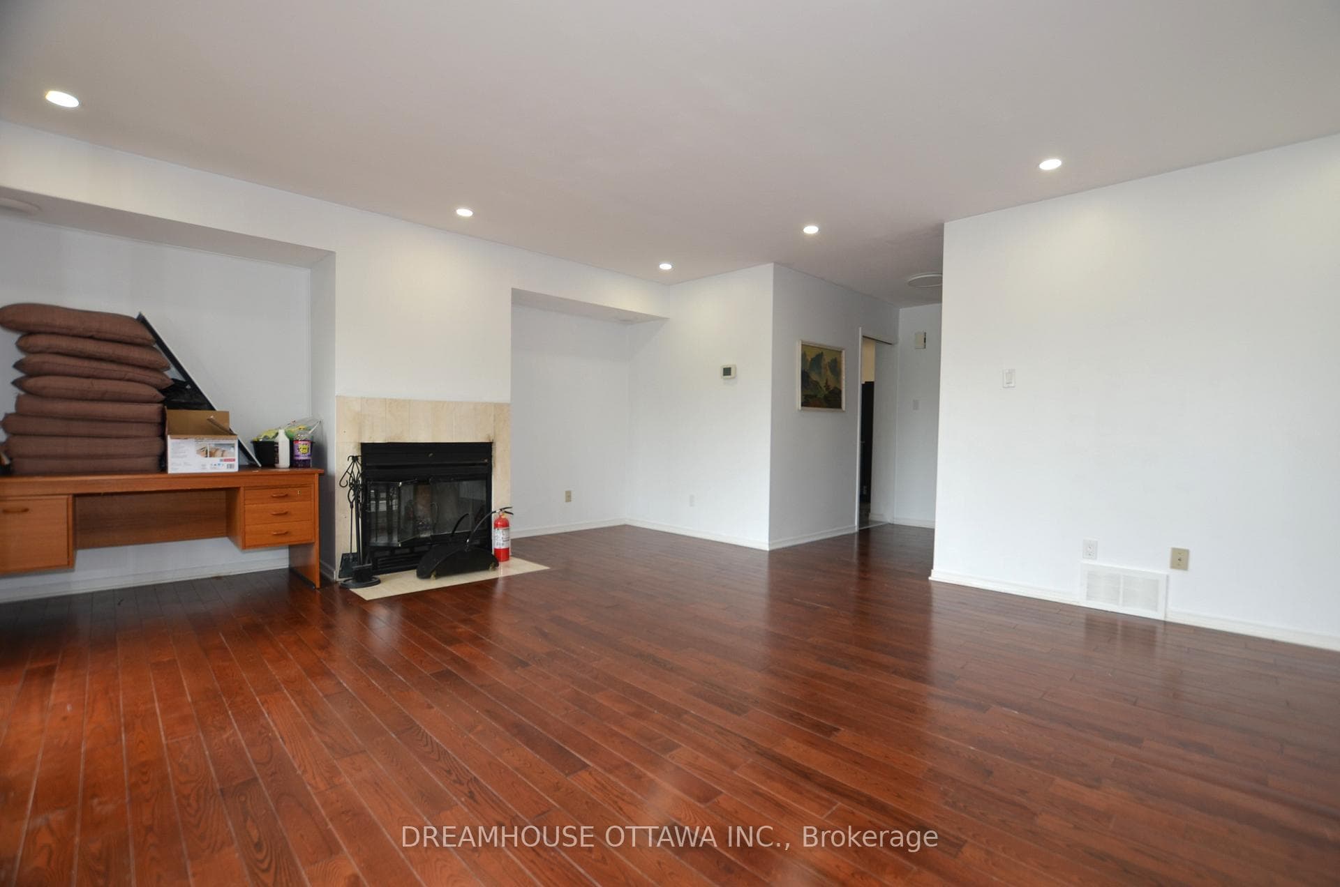 16 Forsyth Lane photo 11