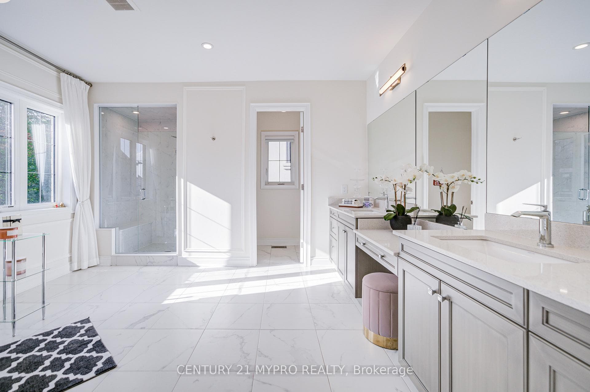 140 Lady Jessica Drive photo 29