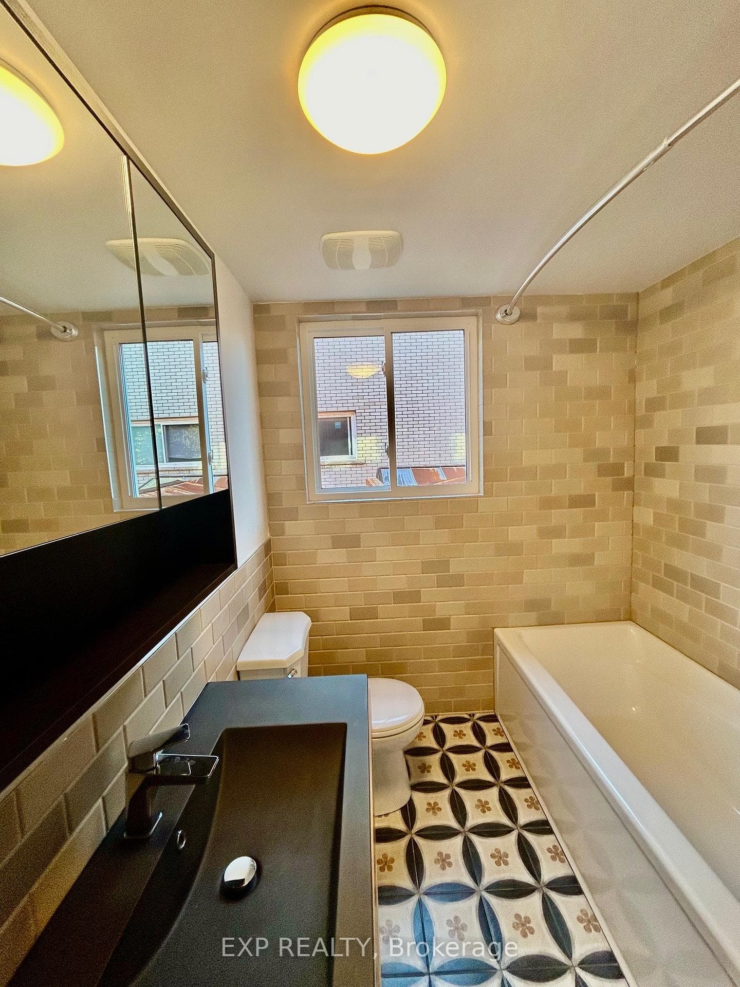 1436 Bellamy Street Unit #2 photo 18