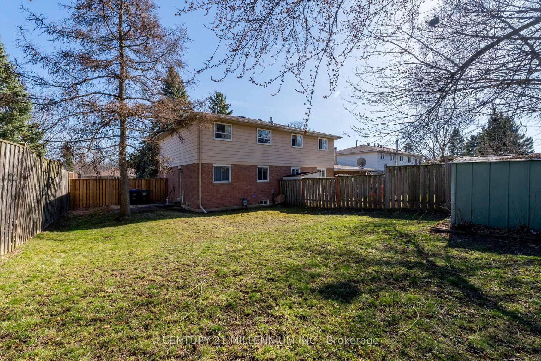 6 Mandarin Crescent photo 34