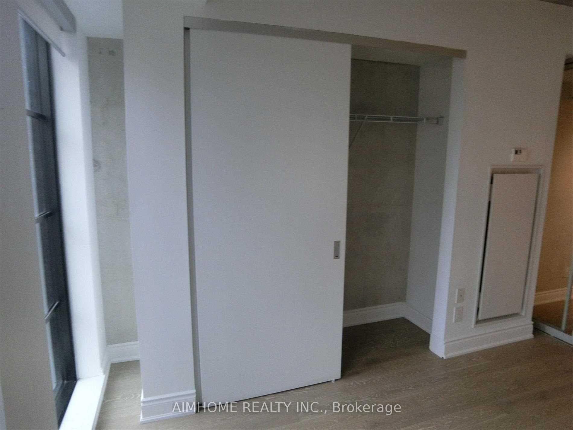 608 Richmond Street Unit 813 photo 15