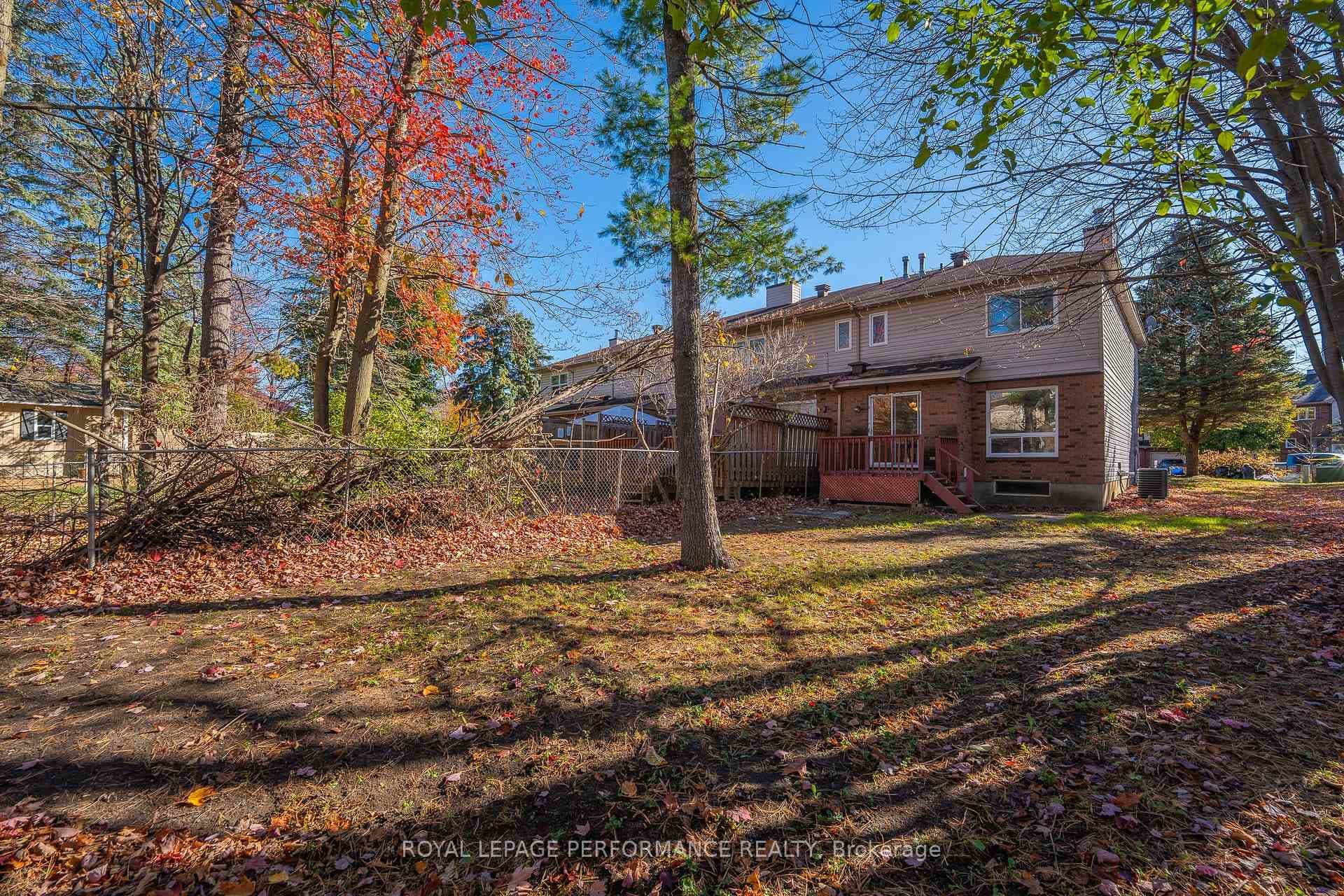 81 Furlong Crescent photo 38