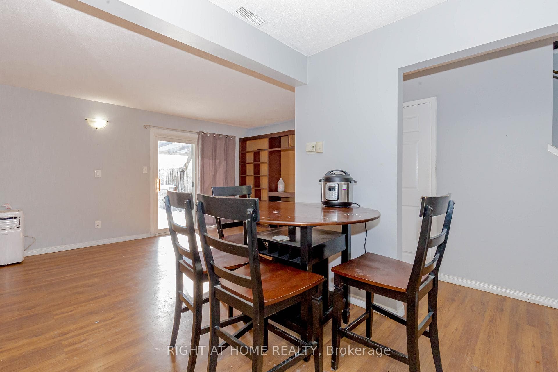 17 Hedley Court photo 9
