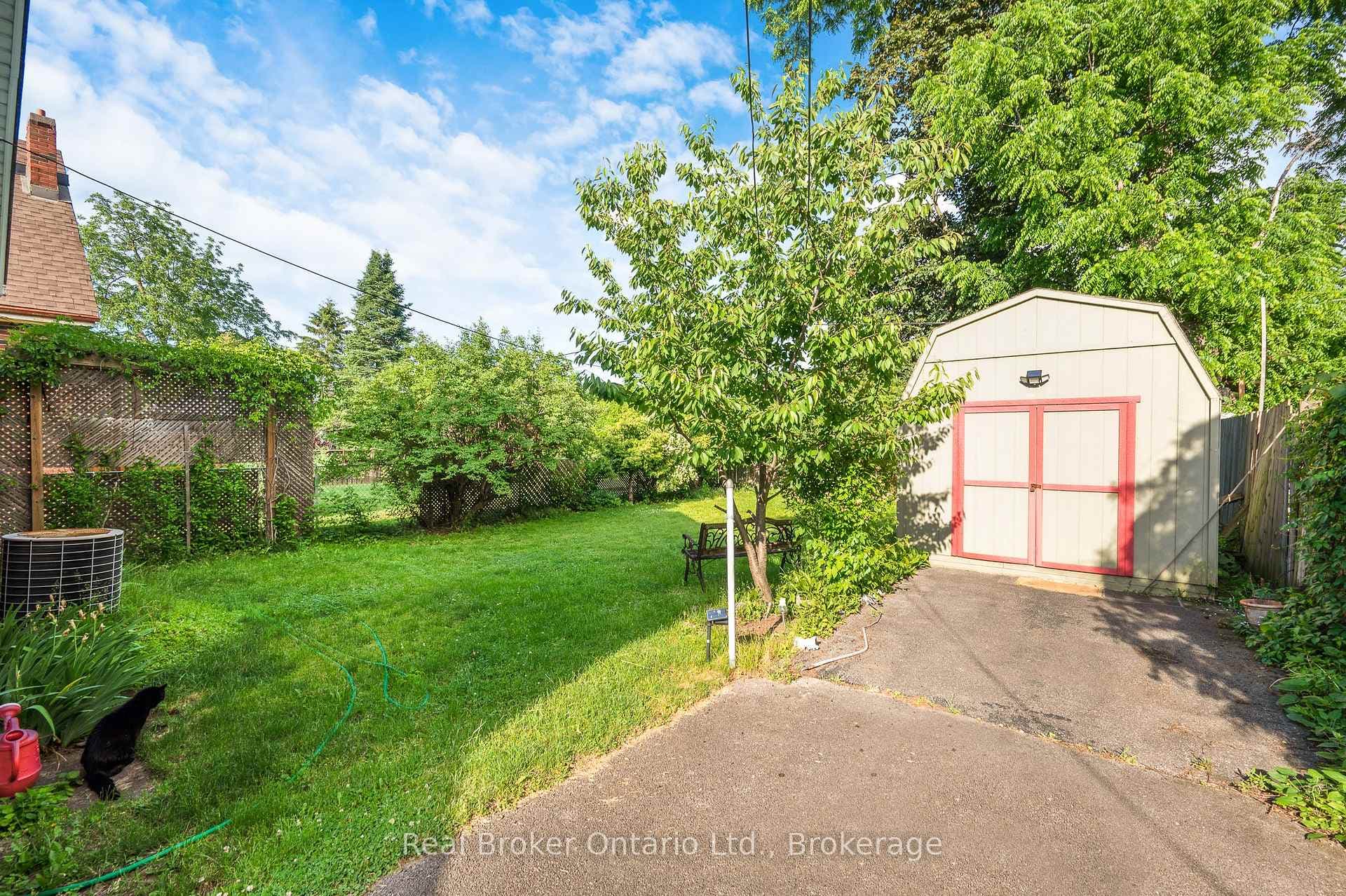 295 Keswick Court photo 18