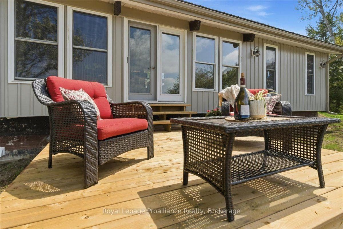 659 Moira Road photo 36