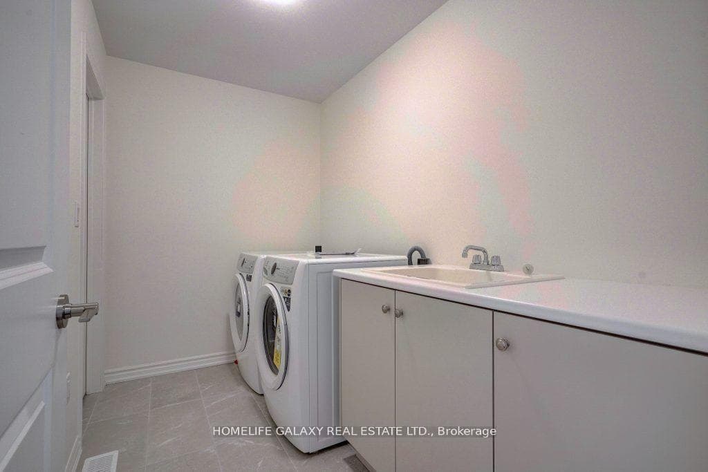 28 Velvet Drive photo 28