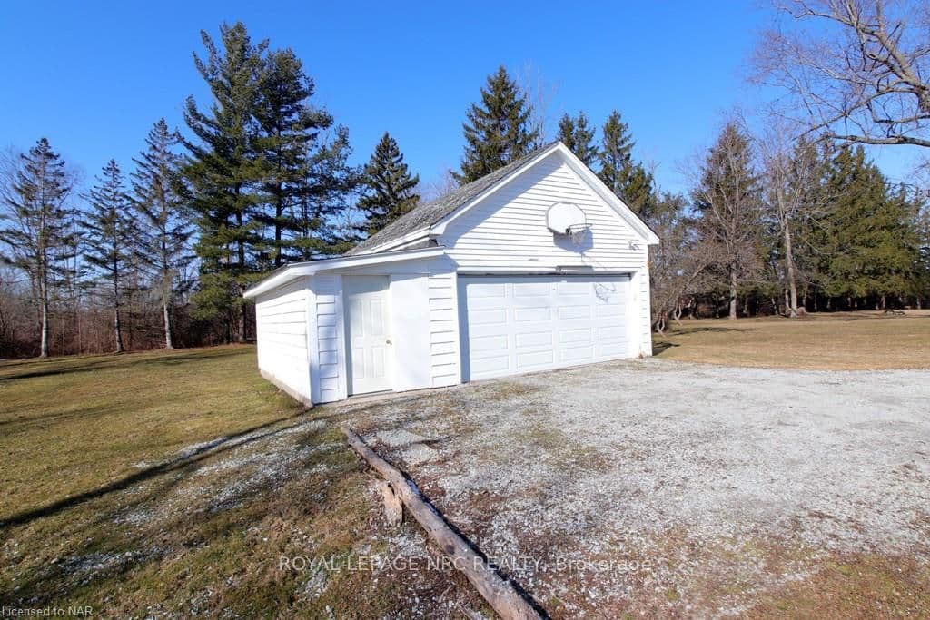825 GARRISON Road photo 9