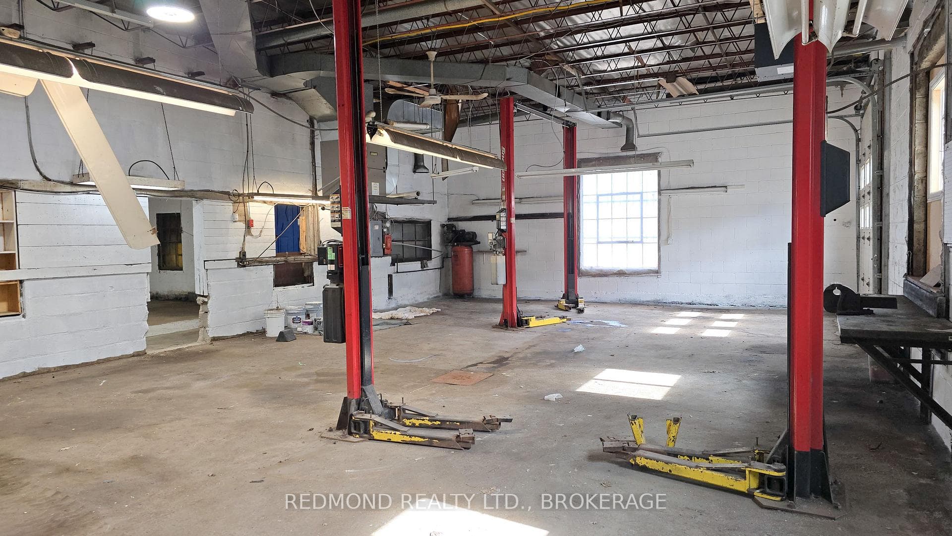 610 King Street photo 18