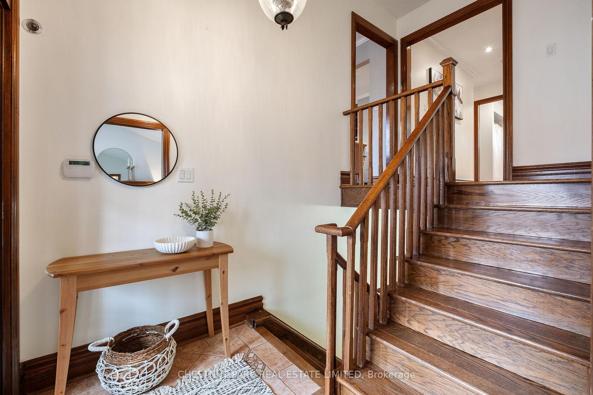 283 Perrin Avenue photo 4